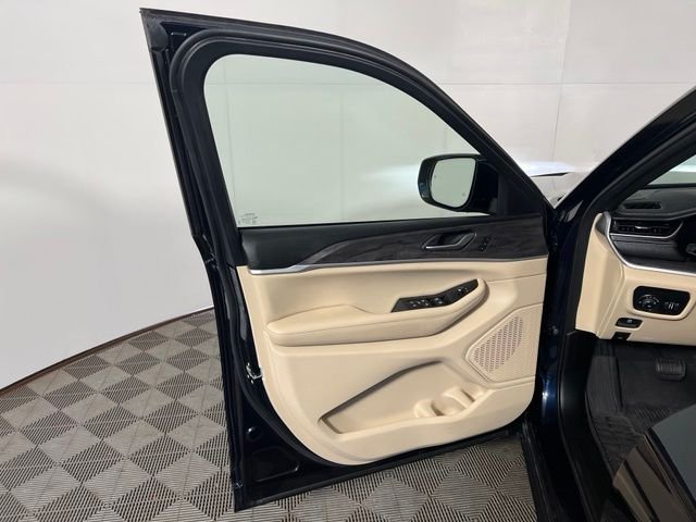 Certified Used 2023 Black Jeep Limited image 16