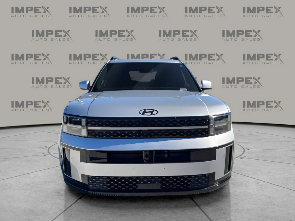 Used 2026 Silver Hyundai Calligraphy image 8