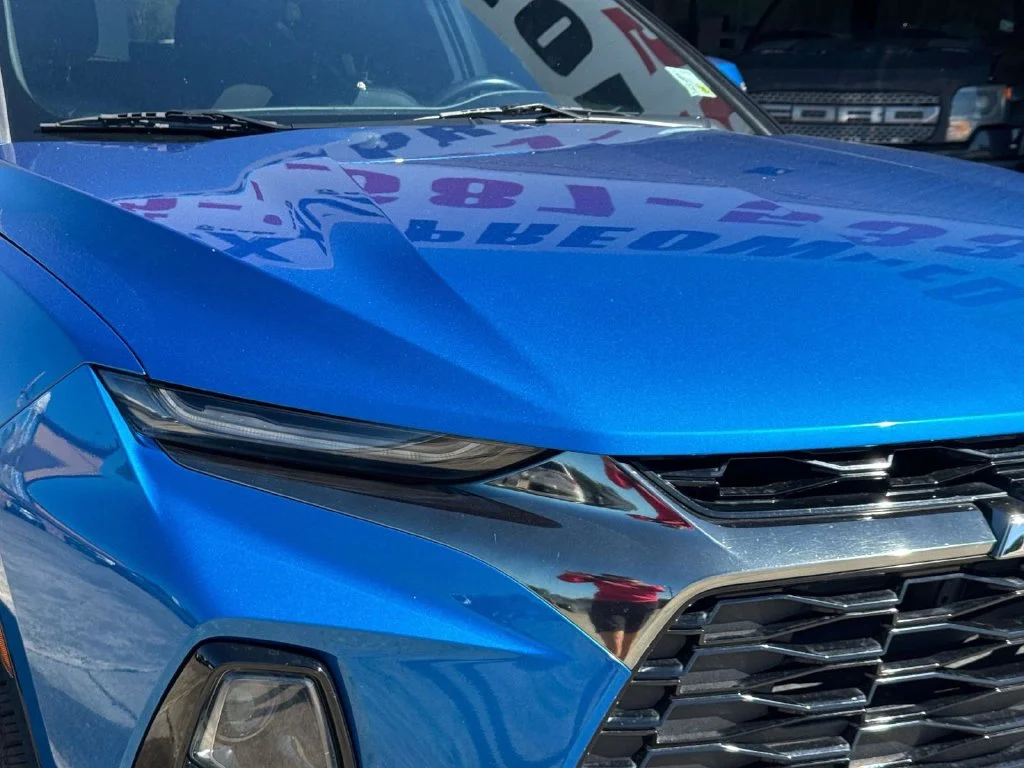 Used 2021 Blue Chevrolet RS image 3