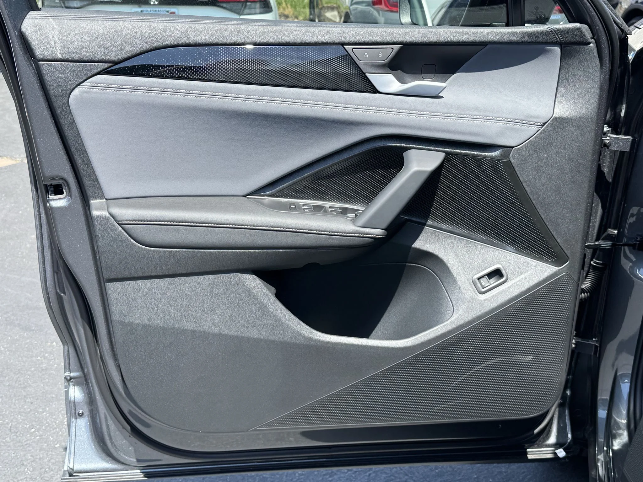 New 2026 Platinum Gray Metallic Volkswagen SE R-Line Black image 11