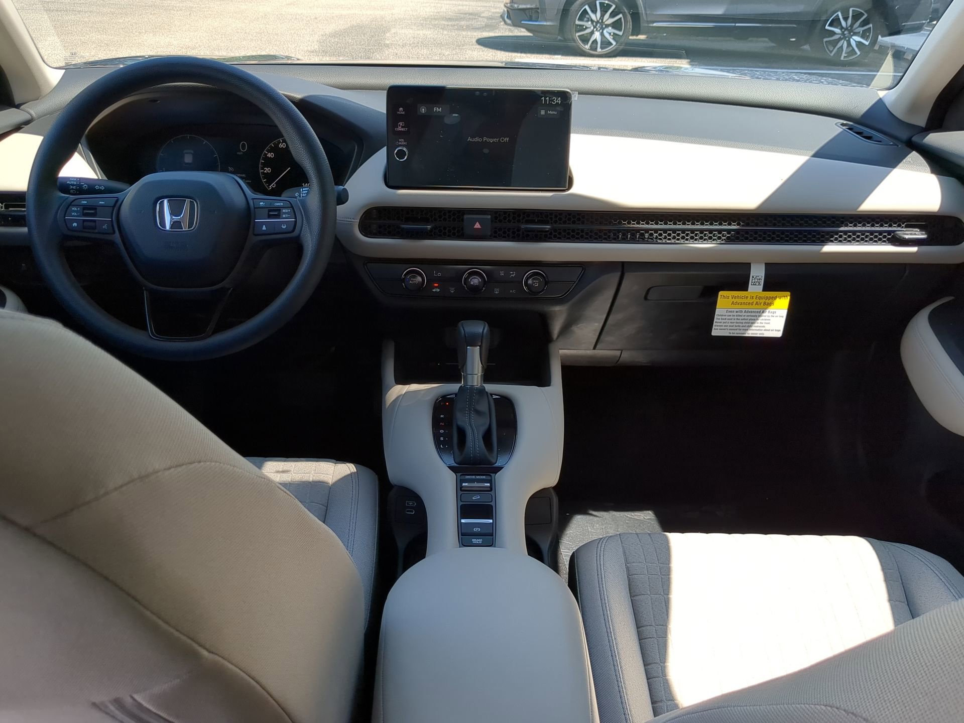 New 2027 Platinum White Pearl Honda LX image 14