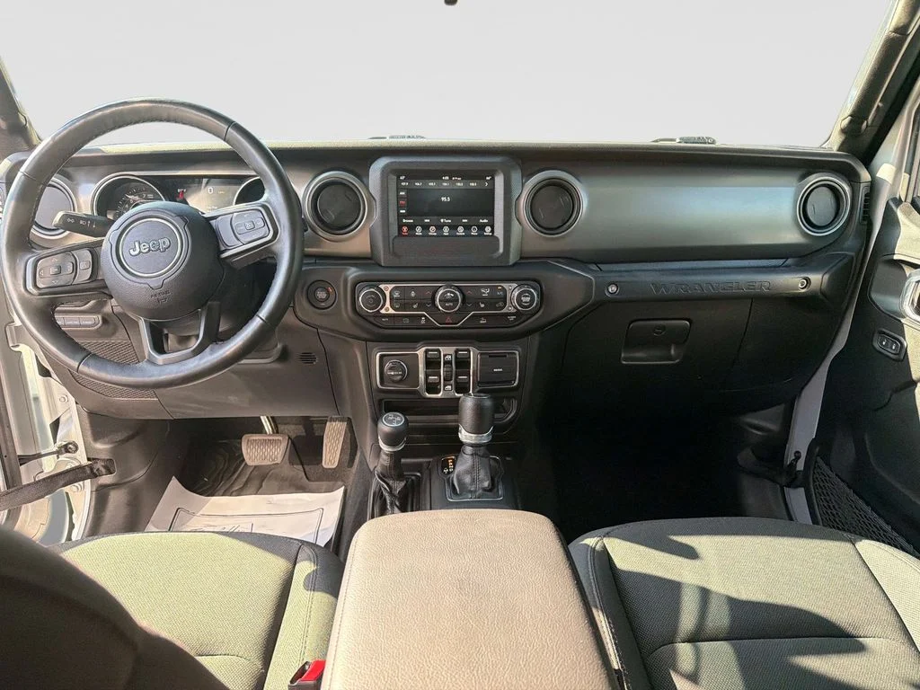 Used 2023 Silver Jeep Willys 4xe image 17