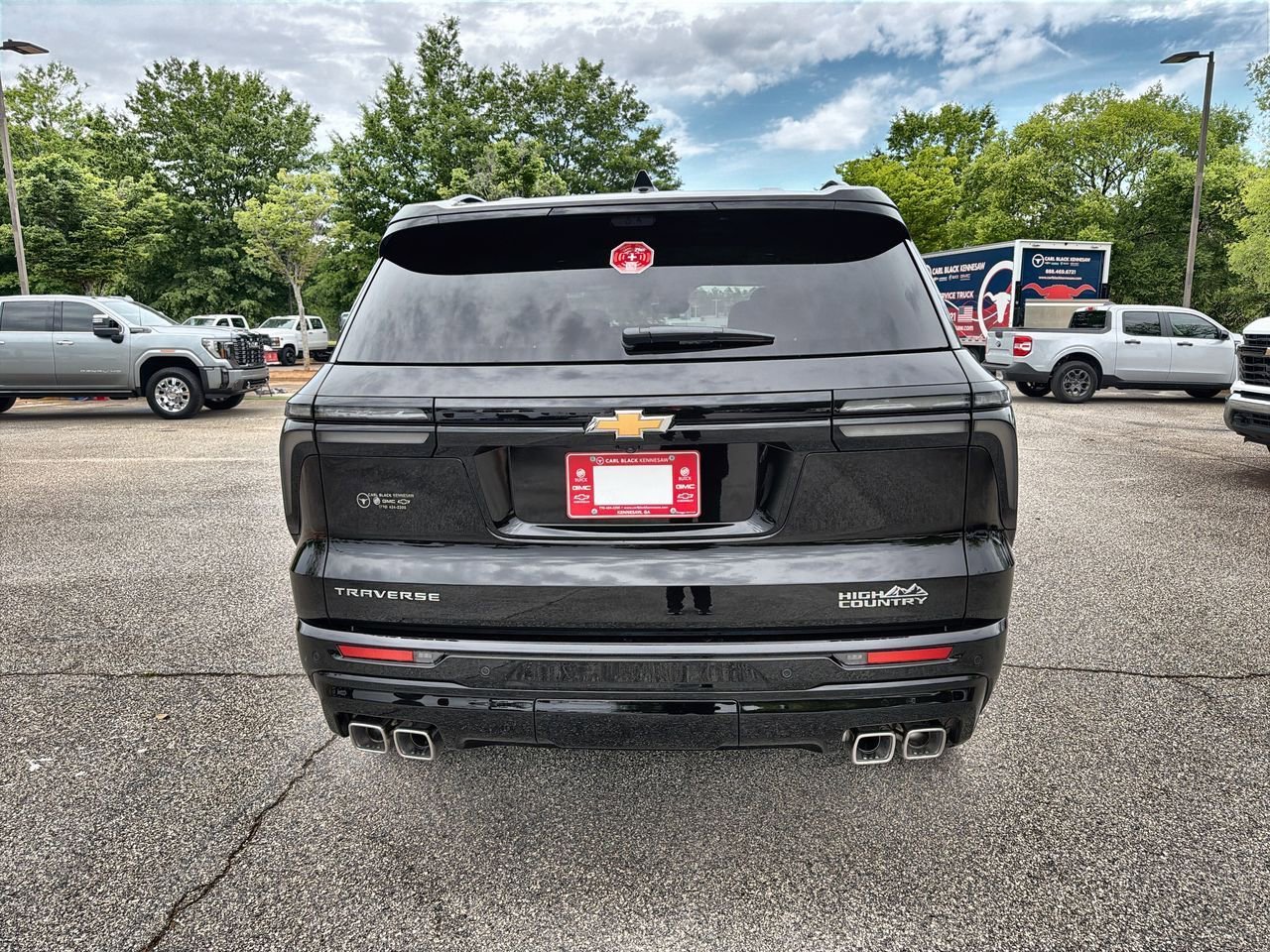 New 2026 Mosaic Black Metallic Chevrolet High Country image 7