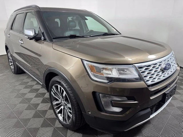 Used 2016 Brown Ford Platinum image 1