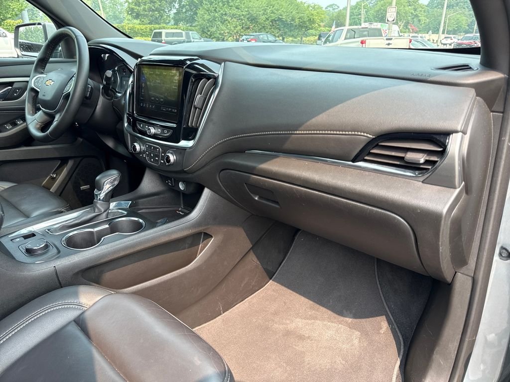 Used 2023 Gray Chevrolet LT Leather image 24
