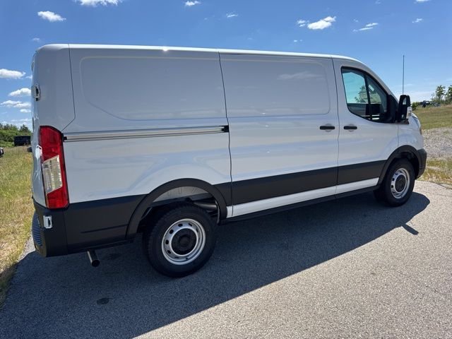 New 2025 Oxford White Ford Cargo Van image 5