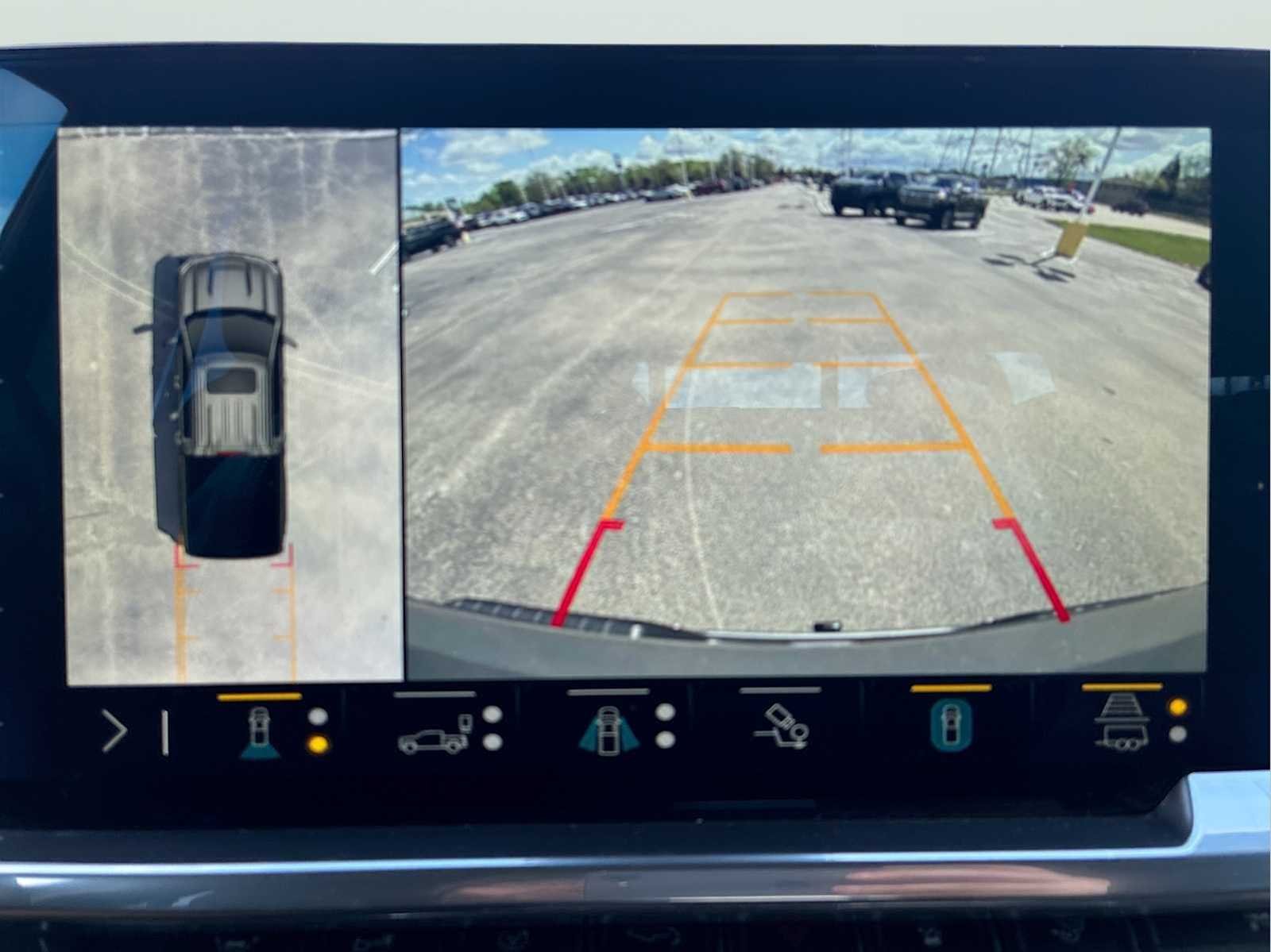 2023 Chevrolet Silverado 1500 RST - Photo 19