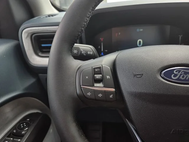 New 2026 Carbonized Gray Metallic Ford XLT image 43