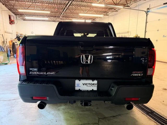 Used 2022 Crystal Black Pearl Honda Sport image 9