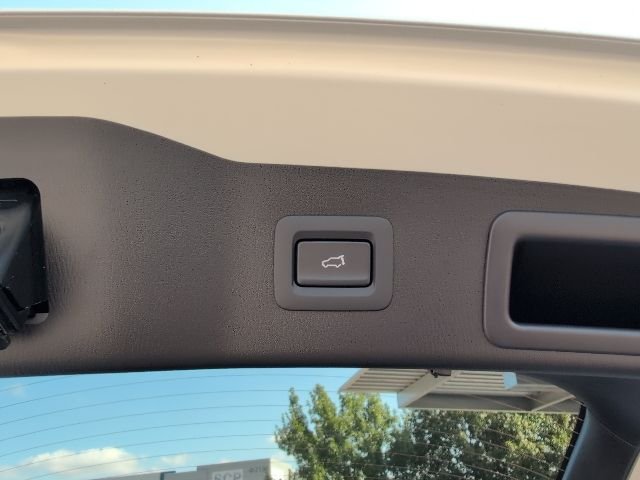 2025 Mazda CX-5 S Preferred package - Photo 11