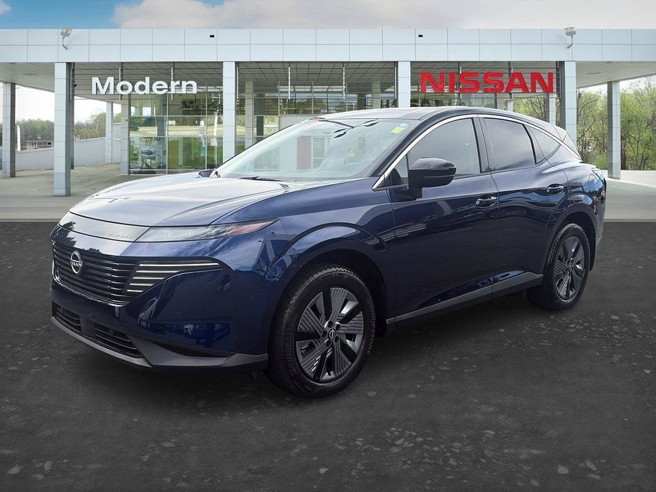 Used 2025 Deep Ocean Blue Pearl/Super Black Nissan SL image 1