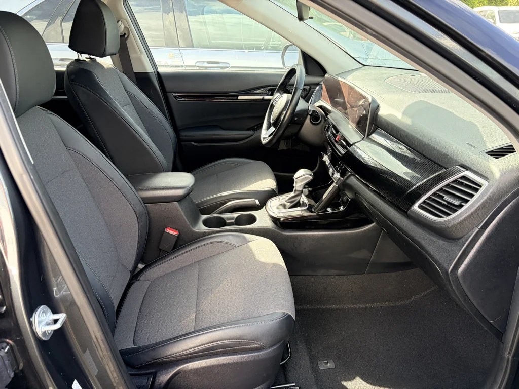 Used 2024 Gravity Gray Kia S image 11