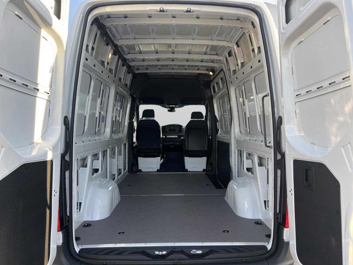 2025 Mercedes-Benz Sprinter Cargo Van Base - Photo 8