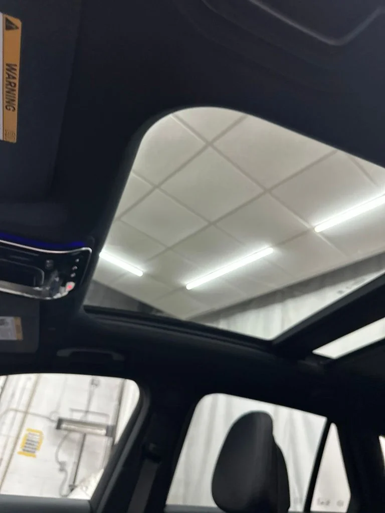 New 2027 White Mercedes-Benz GLC 300 image 21