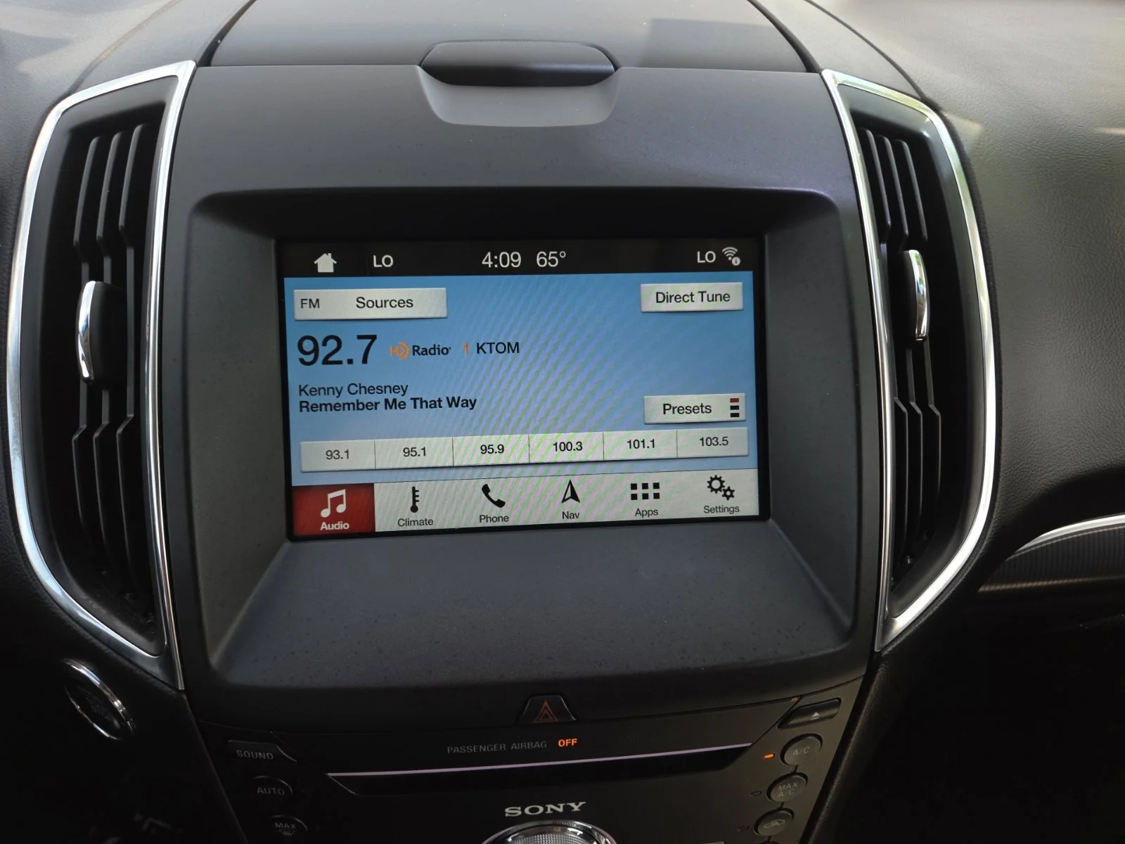 Certified Used 2018 Magnetic Ford Titanium image 25
