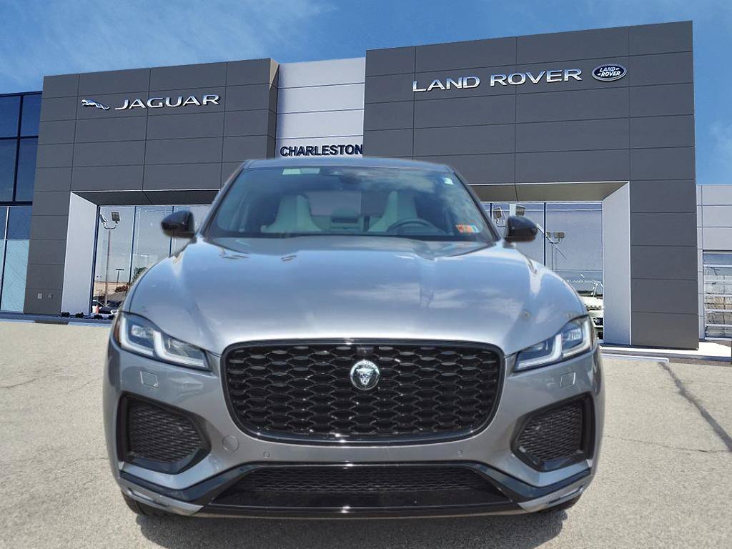 New 2026 Eiger Grey Metallic Jaguar R-Dynamic S image 8