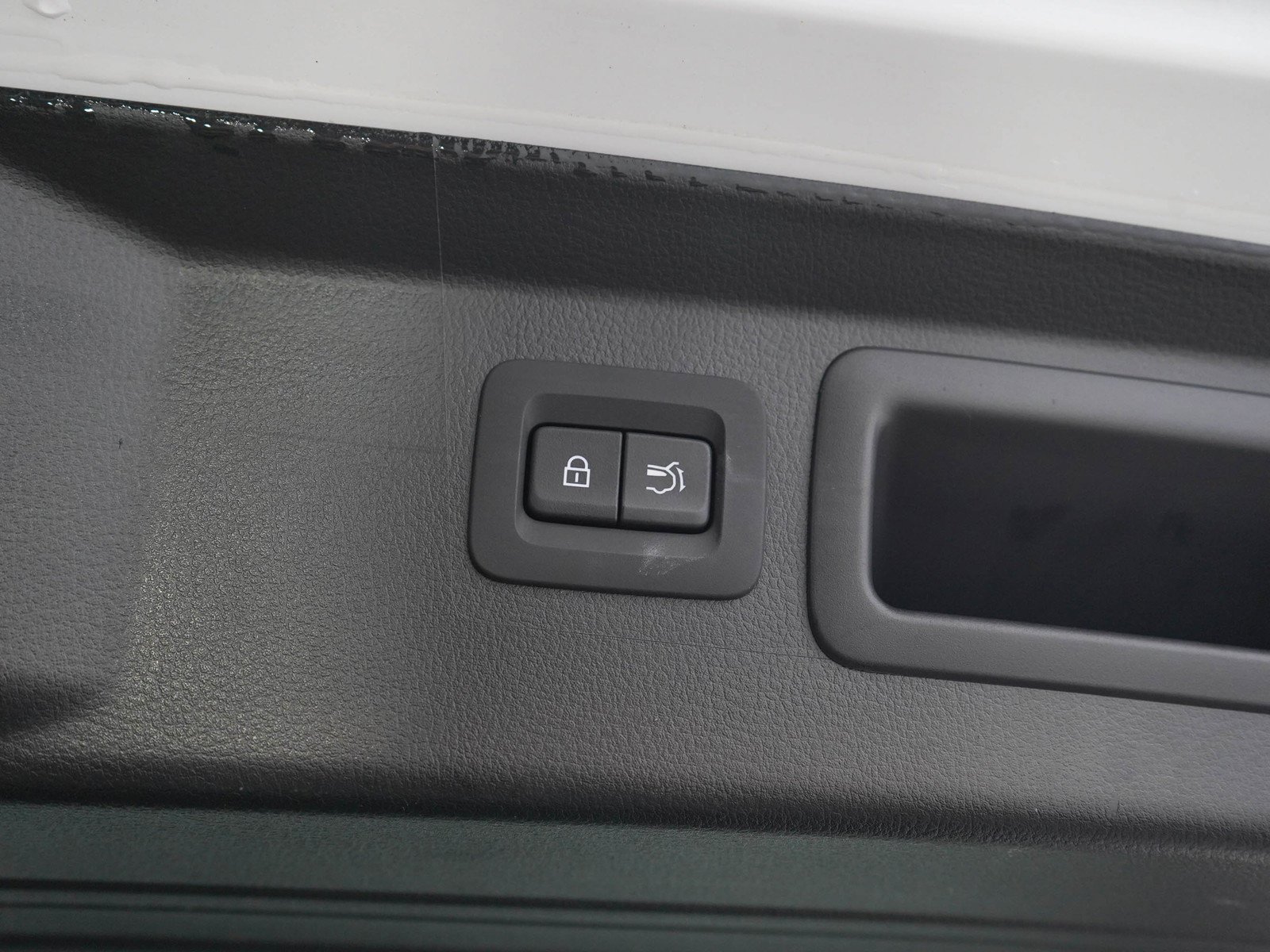 Used 2024 Wind Chill Pearl Mazda 2.5 S Premium Package image 11