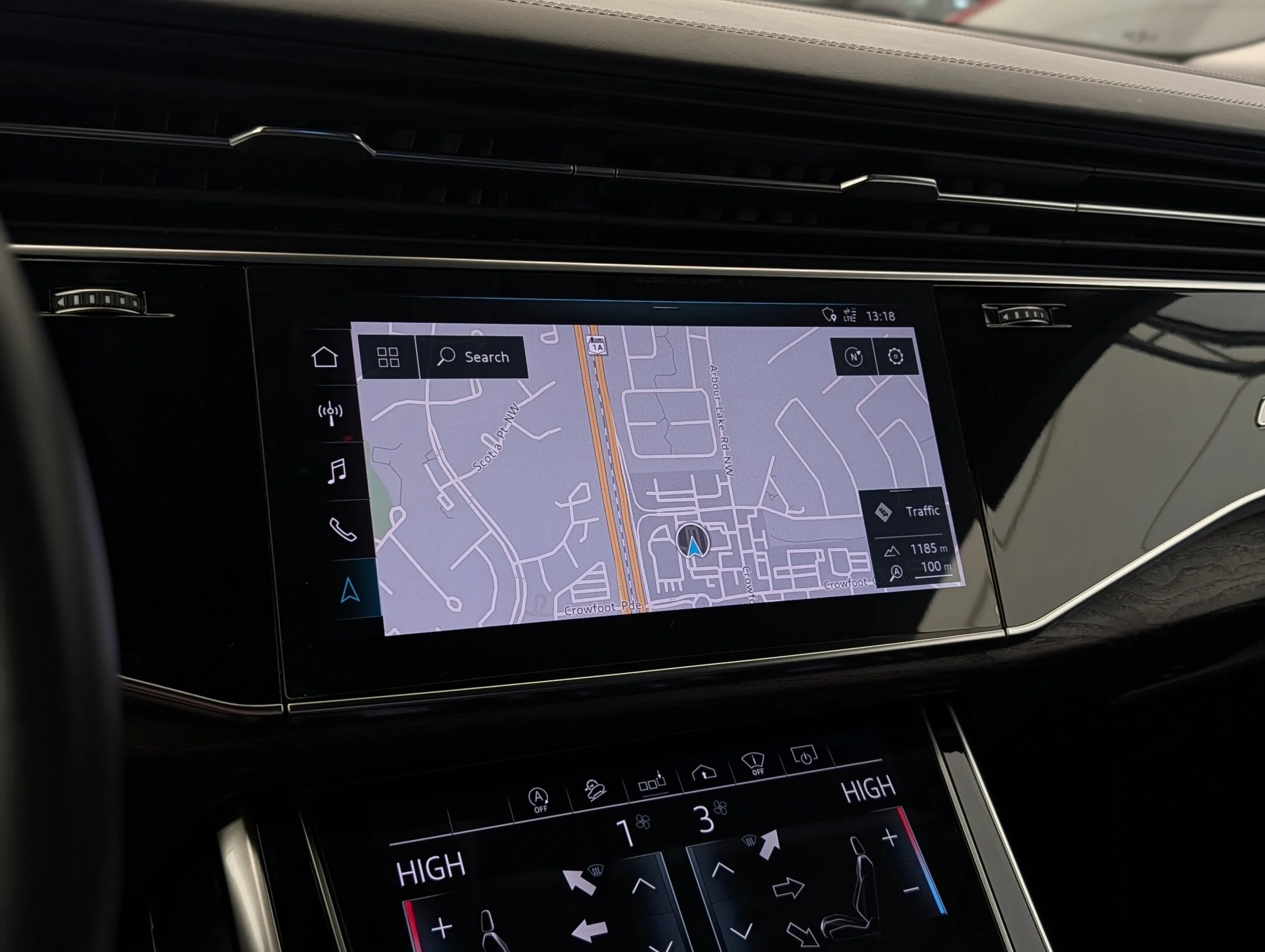 Used 2019  Audi Technik - S-Line - Leather - Sunroof - HUD - - Technik 55 TFSI quattro image 22