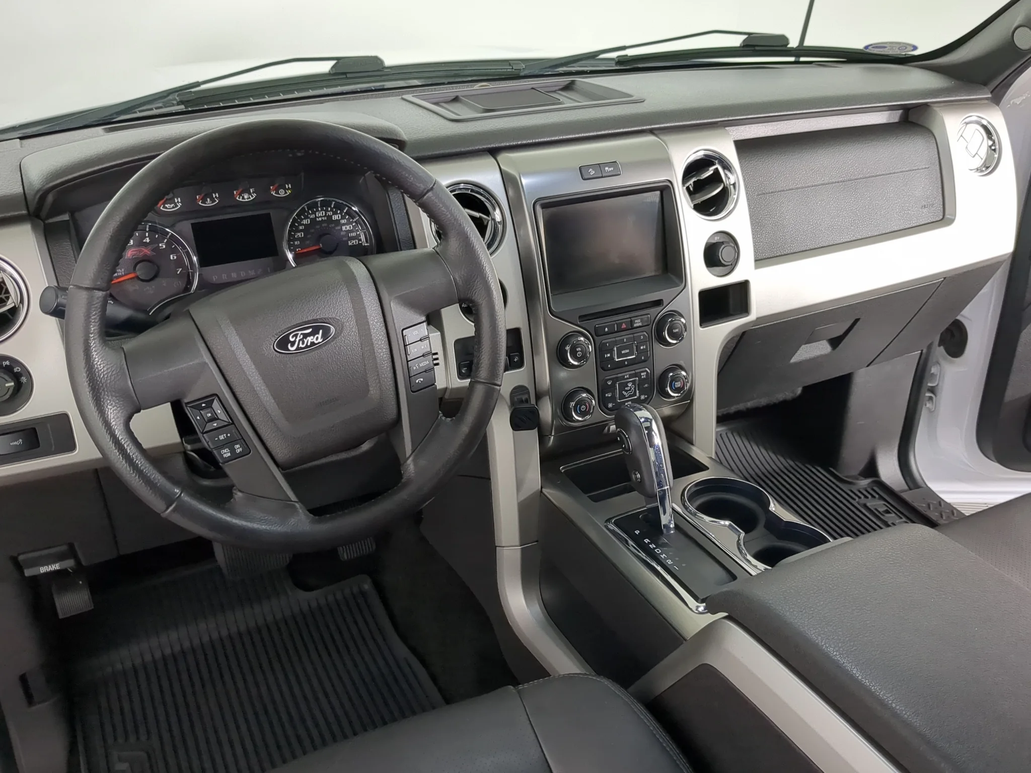 Used 2014 White Ford FX4 image 15