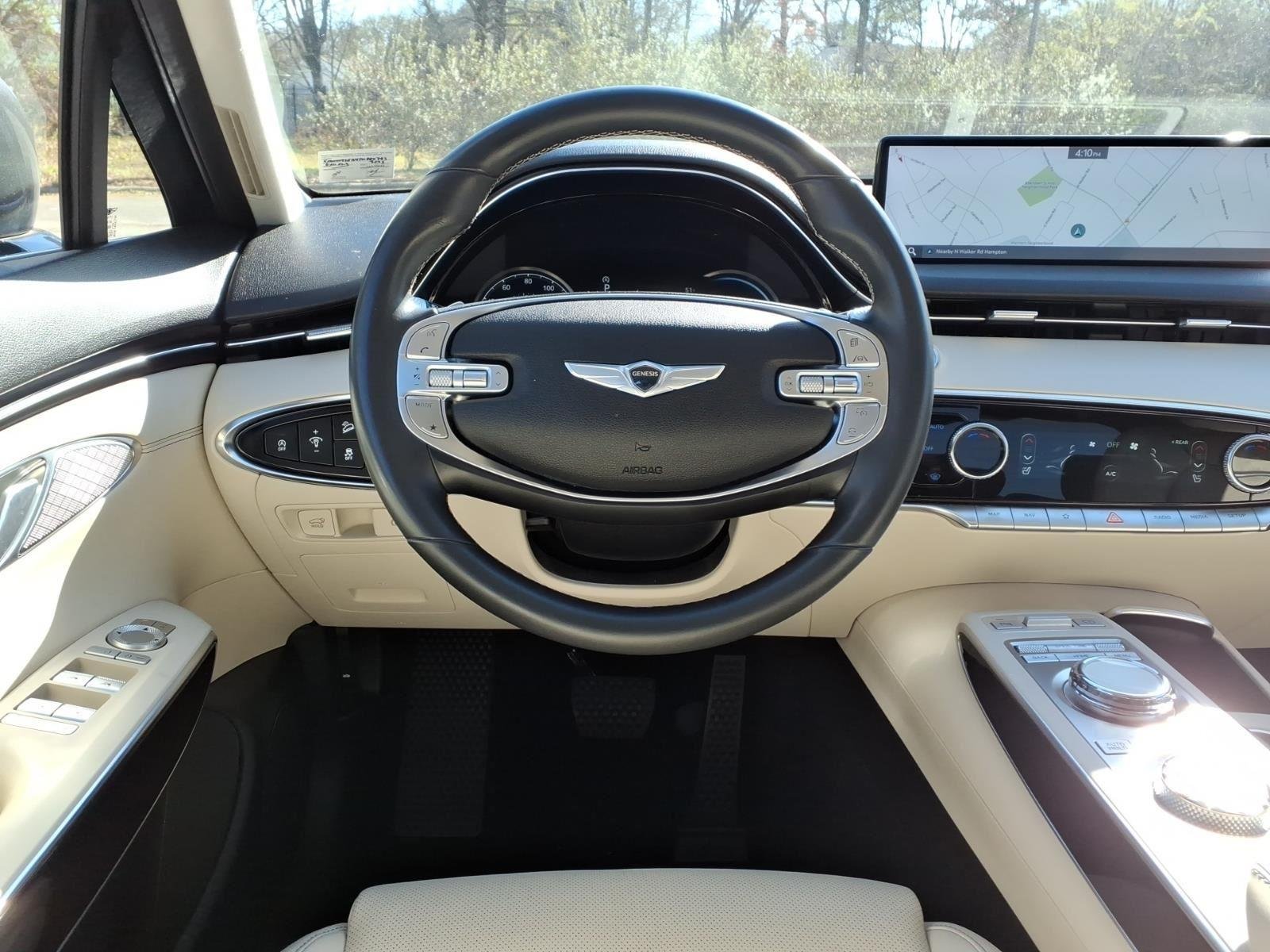 2023 GENESIS GV70 Standard - Photo 35