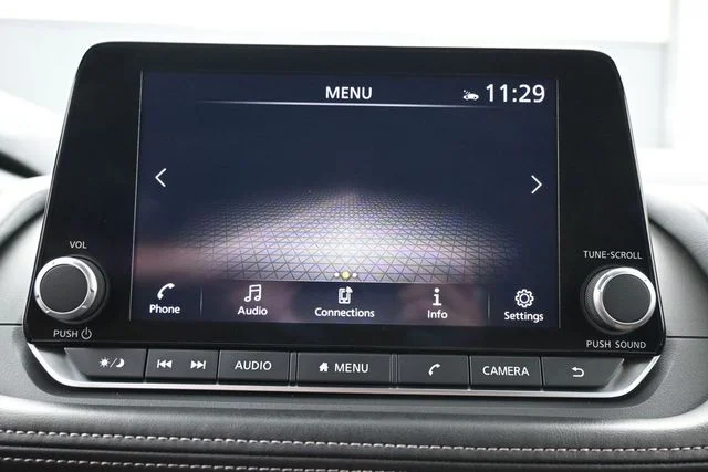 Used 2025 Silver Nissan SV image 21