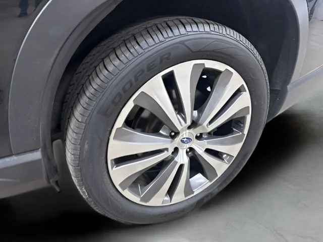 Used 2022 Black Subaru Limited image 21