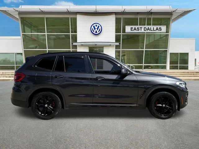 Used 2020 Gray BMW sDrive30i image 2