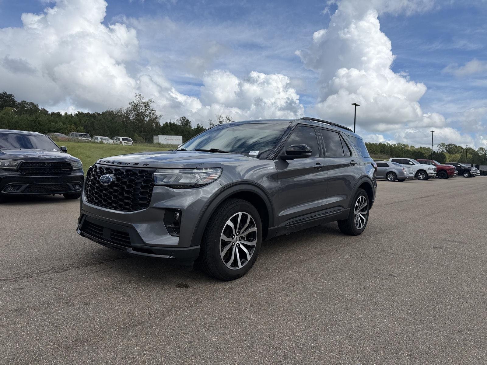 2025 Ford Explorer