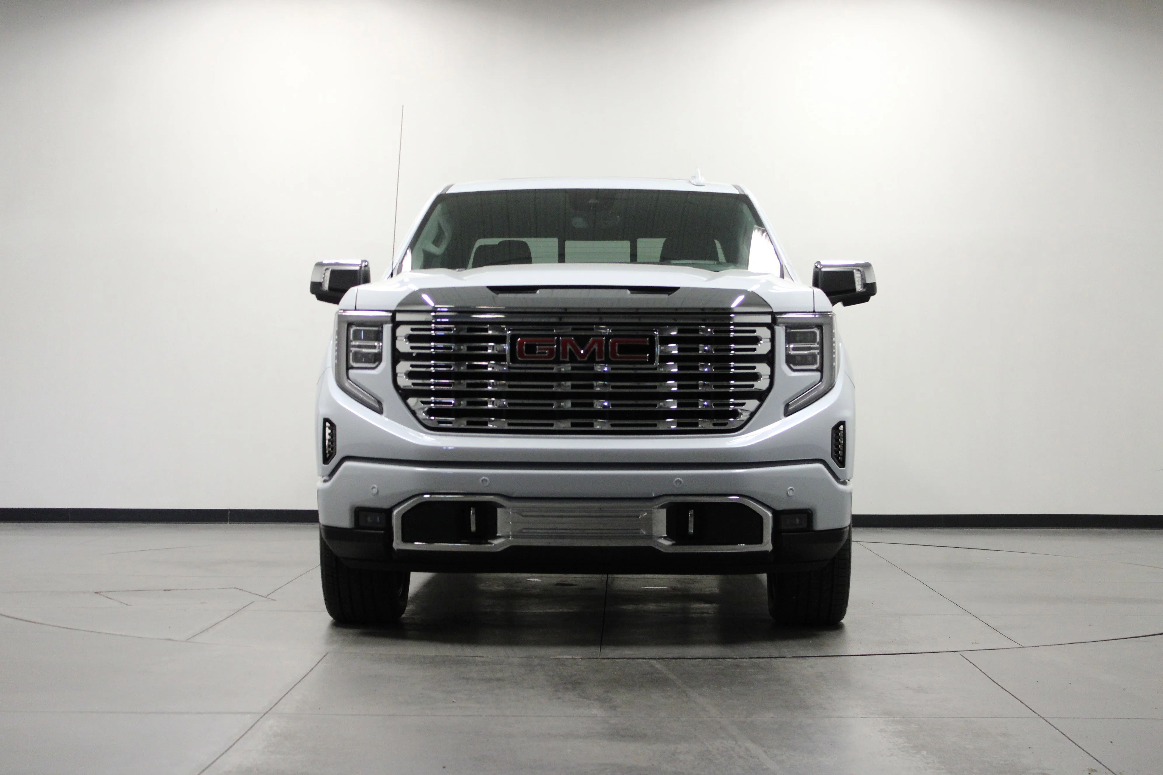 New 2026 Glacier White Tricoat GMC Denali image 9