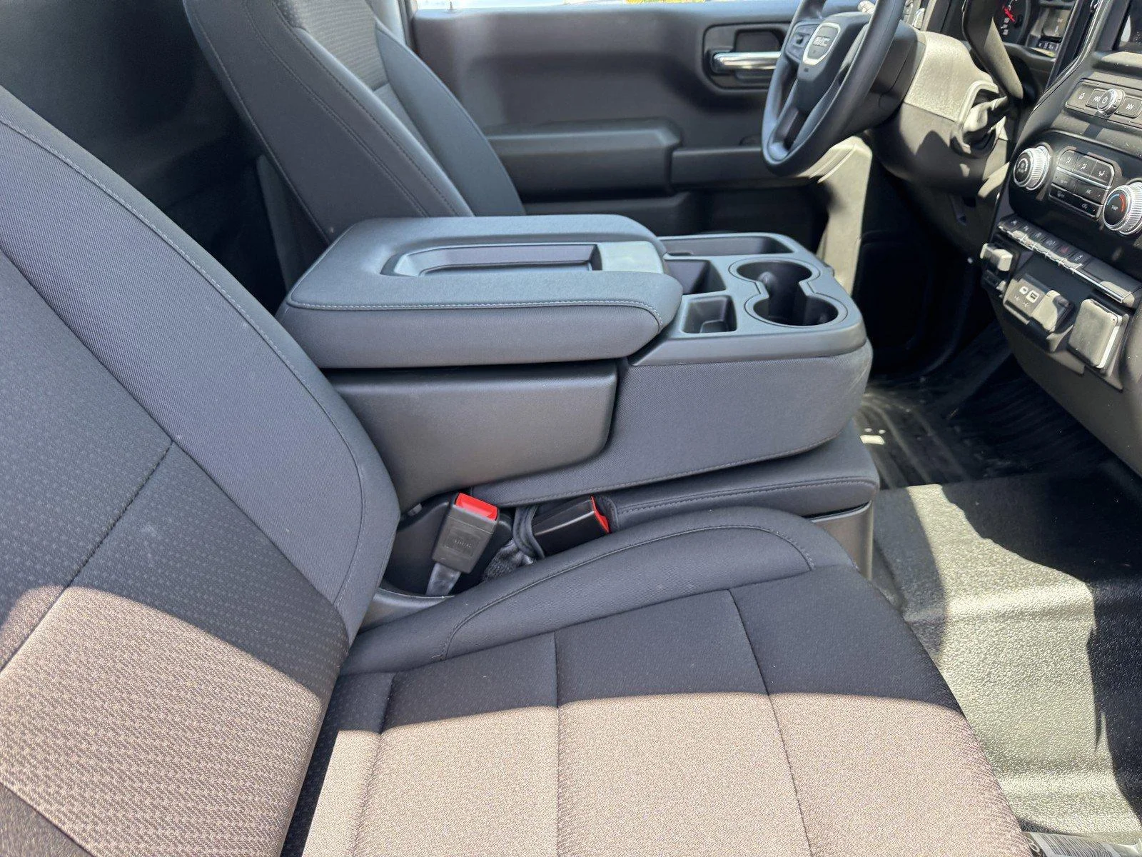 New 2025 Summit White GMC Pro image 8