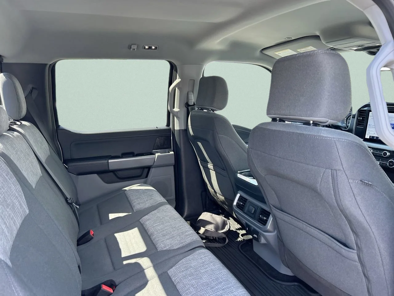 Used 2023 Avalanche Ford XLT image 22