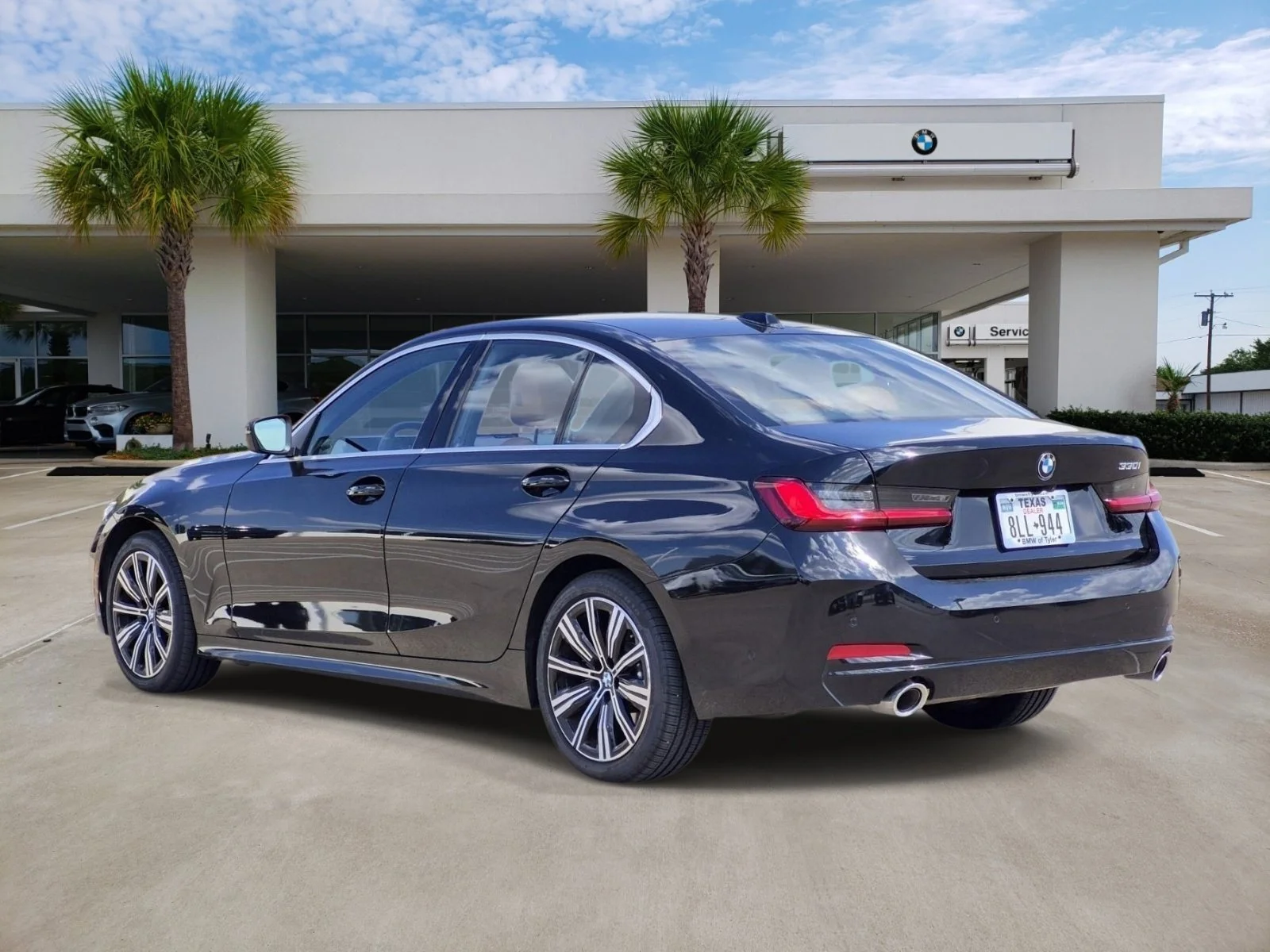 Used 2026 Black Sapphire Metallic BMW 330i image 4