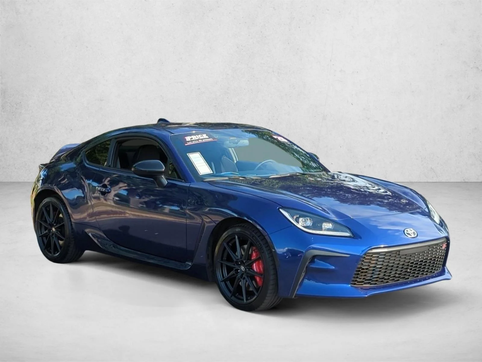 Used 2025 Trueno Blue [Blue] Toyota Premium image 3