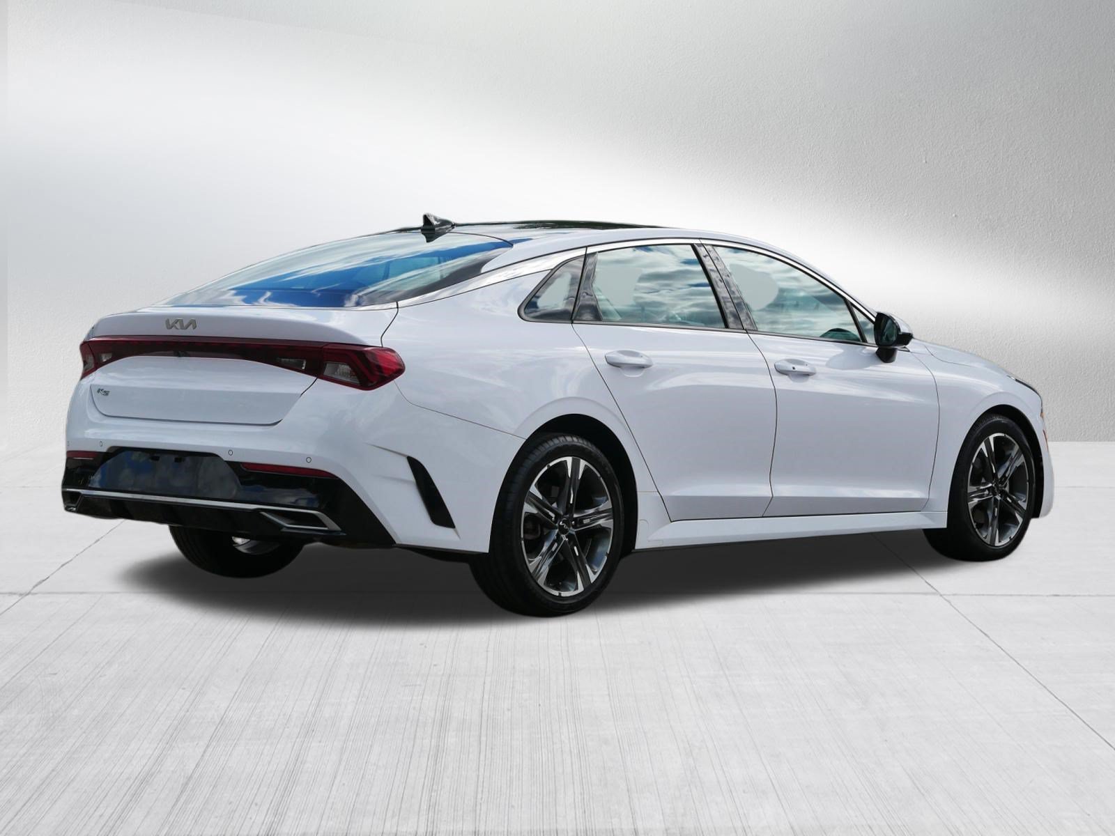 Certified Used 2022 Glacial White Pearl Kia EX image 7