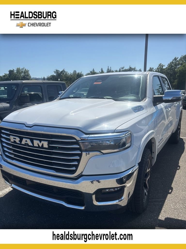 2025 RAM 1500 Laramie 4x4 Crew Cab 5'7's photo