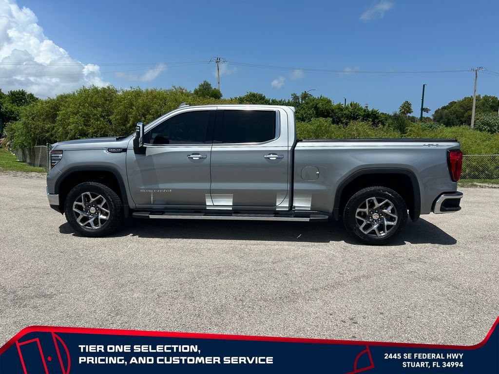 Used 2025 Sterling Metallic GMC SLT image 8