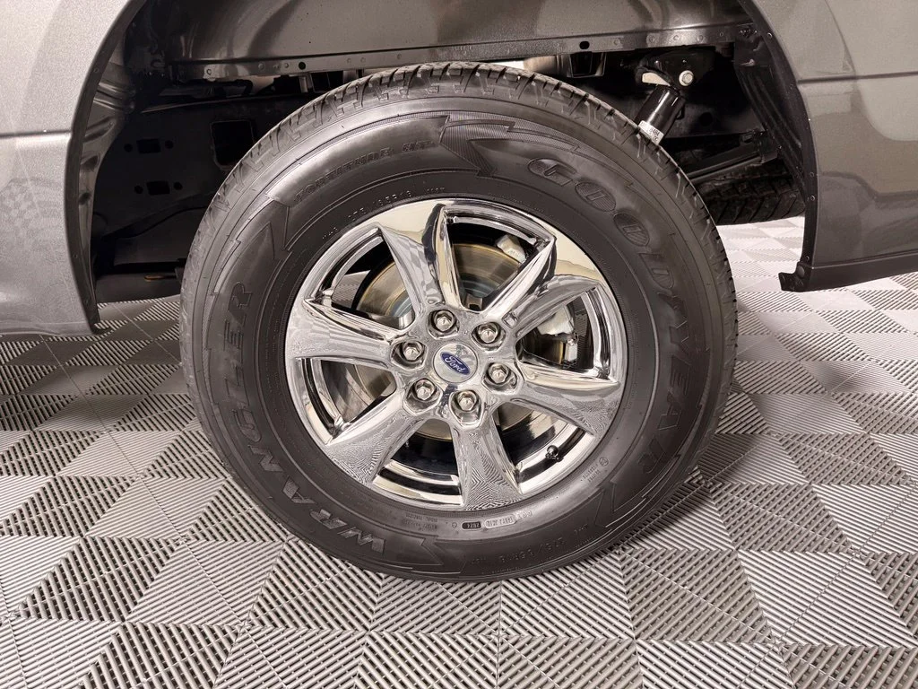 Used 2020 Gray Ford XLT image 14