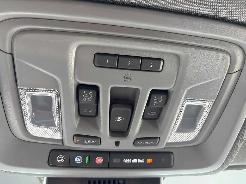New 2026 Onyx Black GMC Elevation image 36
