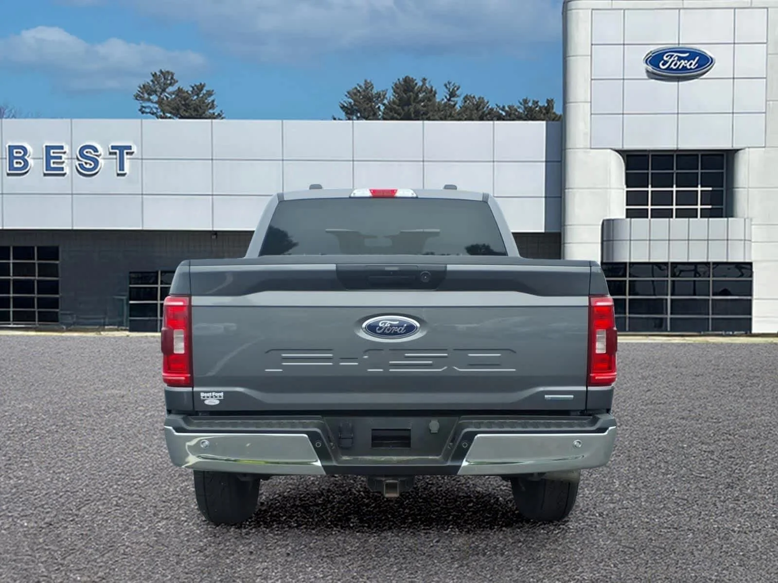 Used 2023 Carbonized Gray Metallic Ford XLT image 10