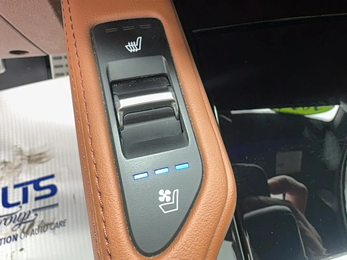 Used 2024 White Kia SX X-LINE image 18