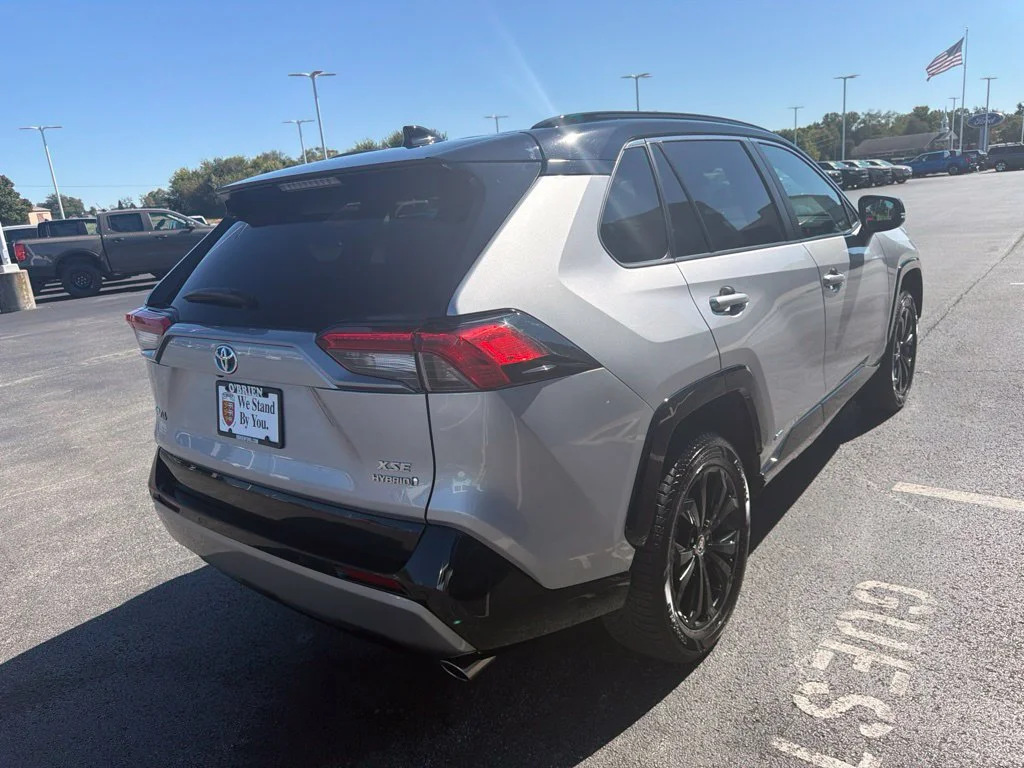 Used 2022 Silver Sky Metallic Toyota XSE image 5