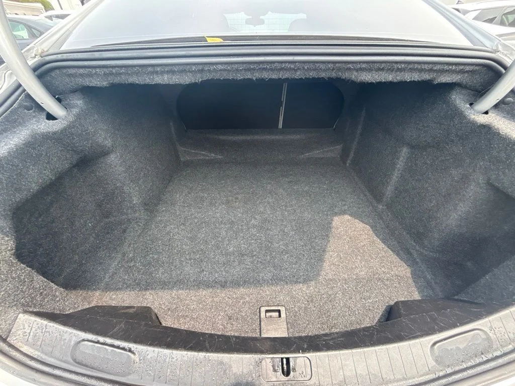 Used 2015 Silver Chevrolet LT image 20