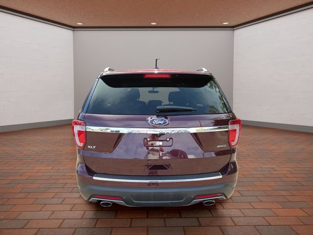 Used 2018 Burgundy Ford XLT image 31