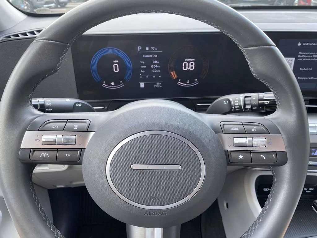 Certified Used 2025 Blue Hyundai SEL image 29