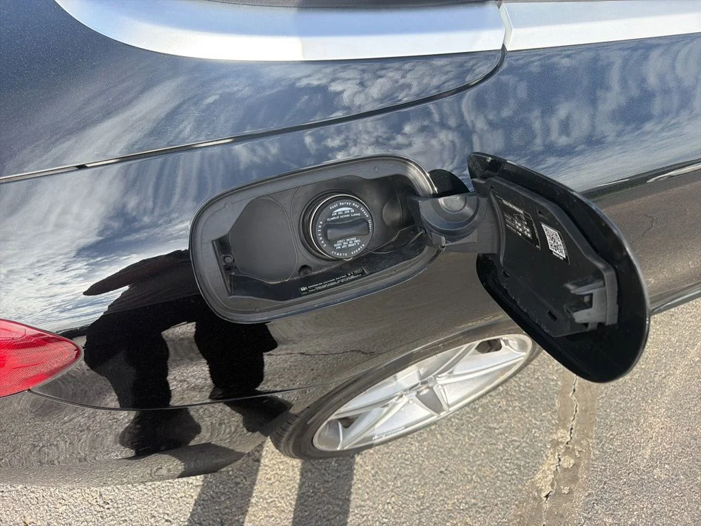 Certified Used 2018 Black Mercedes-Benz C 300 image 41
