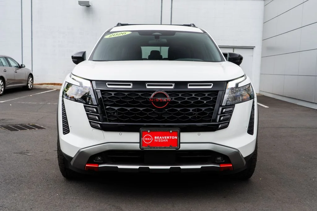 New 2026 Everest White Pearl TriCoat Nissan Rock Creek® image 2