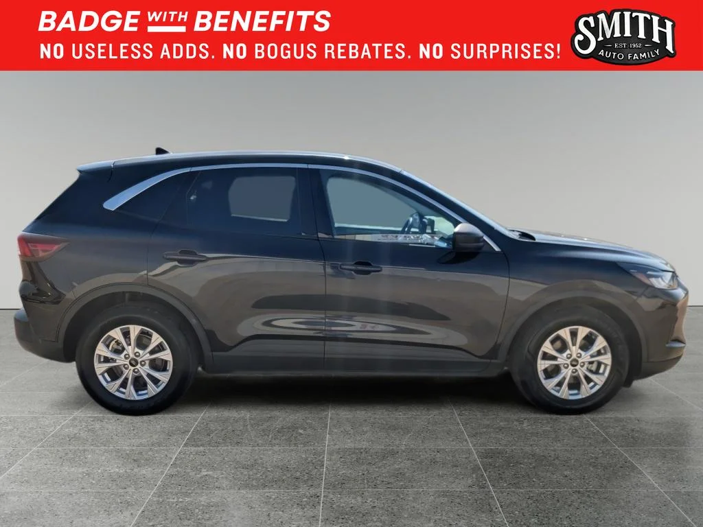 Certified Used 2024 Agate Black Metallic Ford Active image 3