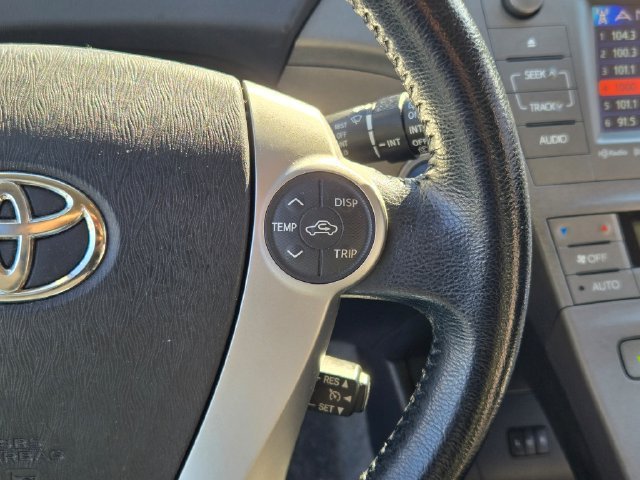 Used 2015 Blue Toyota Four image 28