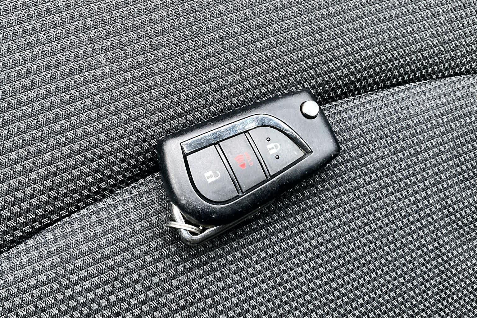 Used 2025 Ice Toyota LE image 14