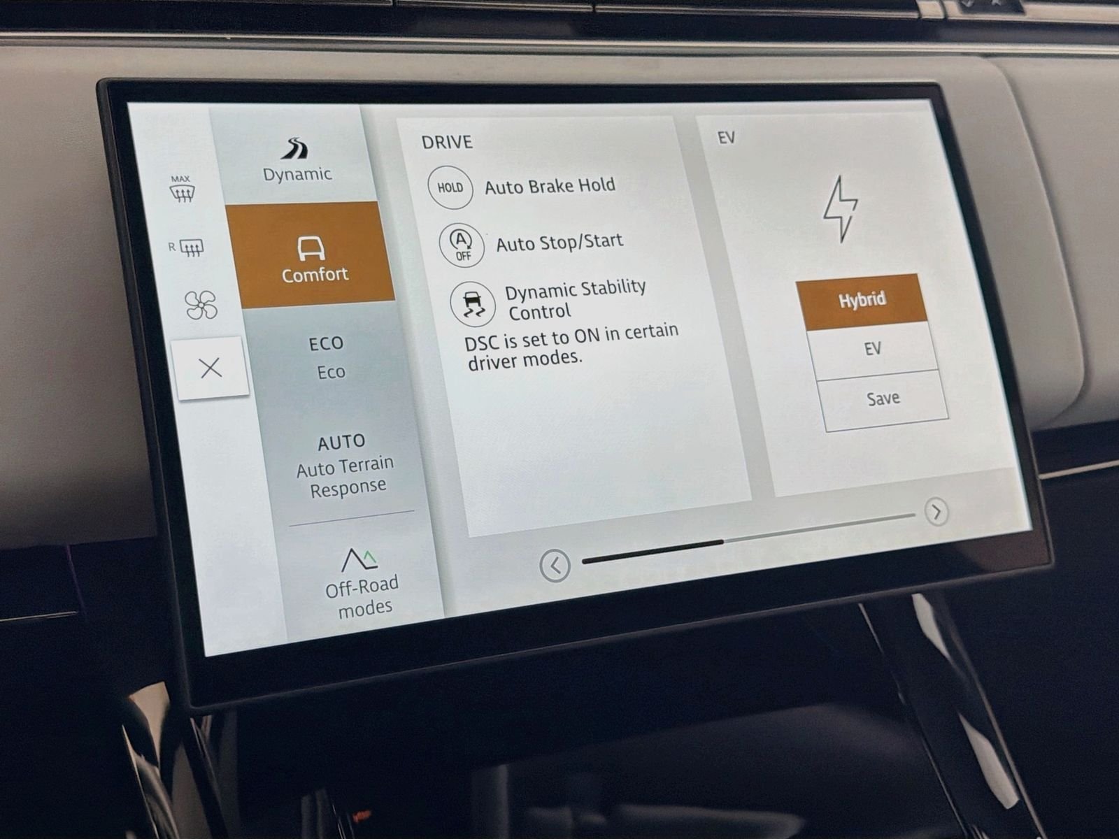 New 2027 Ostuni Pearl White Land Rover Battersea Edition image 19